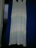 Vestido Gatto blu tam P listrado branco,azul,verde claro.